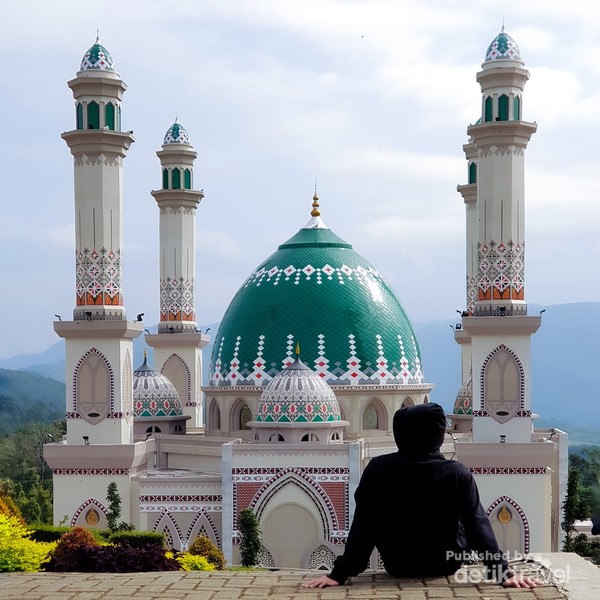 Mushola Ar-Rosyid: Pusat Ketenangan di Jantung Cilacap